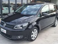 Usata VW Touran Comfortline 105 CV (77 kW) 2013 Nero metallizzato Monovolume