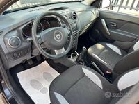 Usata Dacia Sandero Stepway 90 CV (66 kW) 2014 Nero Berlina