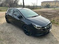 Usata Opel Astra Innovation 136 CV (100 kW) 2016 Nero Berlina