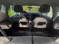 Usata Opel Adam Rocks 70 CV (51 kW) 2016 Utilitaria