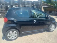 Usata Toyota Aygo 68 CV (50 kW) 2007 Nero Utilitaria