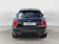 Usata Mini Cooper S Seven 192 CV (141 kW) 2018 Nero Utilitaria