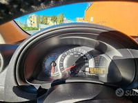 Usata Nissan Micra 2017 Blu Utilitaria