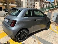 Usata Fiat 500e 75 kW (102 CV) 2021 Grigio Berlina
