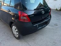 Usata Toyota Yaris 69 CV (50 kW) 2008 Nero Utilitaria