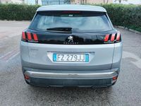 Usata Peugeot 3008 Business-Line 131 CV (96 kW) 2019 Argento SUV