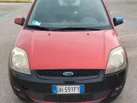 Usata Ford Fiesta 75 CV (55 kW) 2007 Utilitaria
