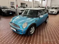 Usata Mini ONE 90 CV (66 kW) 2005 Blu Utilitaria