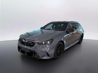 Nuova BMW M5 727 CV (534 kW) 2026 Storm bay metallizzato Station wagon