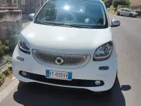 Usata Smart ForFour 71 CV (52 kW) 2016 Bianco Utilitaria