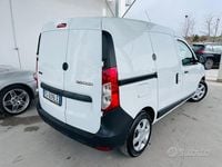 Usata Dacia Dokker Ambiance 75 CV (55 kW) 2016 Bianco Monovolume