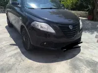 Usata Lancia Ypsilon 69 CV (50 kW) 2015 Nero Utilitaria