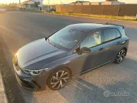 Usata VW Golf VIII R-line 150 CV (110 kW) 2020 Grigio Berlina