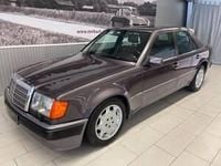 Usata Mercedes E500 326 CV (239 kW) 1992 Altri Berlina