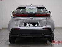 Nuova Toyota C-HR Active 140 CV (102 kW) 2025 Grigio SUV