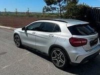 Usata Mercedes GLA200 Premium 136 CV (100 kW) 2019 Grigio SUV