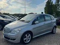 Usata Mercedes B150 Chrome 95 CV (69 kW) 2006 Grigio Monovolume