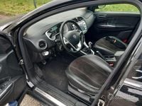 Usata Lancia Delta 120 CV (88 kW) 2011 Nero Utilitaria