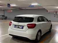 Usata Mercedes A180 109 CV (80 kW) 2015 Berlina