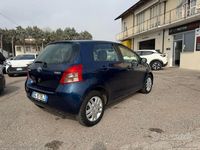 Usata Toyota Yaris Sol 90 CV (66 kW) 2007 Utilitaria