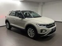 Usata VW T-Roc Style 110 CV (80 kW) 2023 Grigio SUV