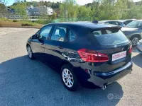 Usata BMW 218 150 CV (110 kW) 2019 Bluazzurro Station wagon