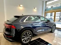 Usata Audi Q8 S-Line 231 CV (169 kW) 2024 Blu/azzurro SUV
