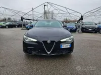 Usata Alfa Romeo Giulia Super 179 CV (131 kW) 2018 Nero Berlina