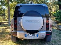 Usata Land Rover Defender 241 CV (177 kW) 2020 SUV