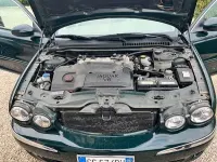Usata Jaguar X-type 156 CV (114 kW) 2002 Verde Berlina