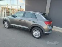 Usata VW T-Roc 150 CV (110 kW) 2020 Grigio SUV