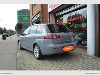 Usata Fiat Croma Dynamic 150 CV (110 kW) 2005 Grigio finanza Berlina