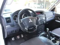 Usata Mitsubishi Pajero Intense 200 CV (147 kW) 2011 Bianco SUV