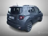 Usata Jeep Renegade 131 CV (96 kW) 2022 Grigio SUV