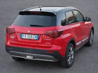 Usata Suzuki Vitara Cool 111 CV (81 kW) 2019 Rosso SUV