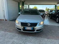 Usata VW Passat 105 CV (77 kW) 2008 Grigio Station wagon
