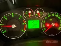 Usata Ford Fiesta 68 CV (50 kW) 2008 Grigio Utilitaria