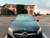 Usata Mercedes A180 109 CV (80 kW) 2016 Nero Utilitaria