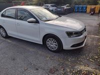 Begagnad VW Jetta 105 HK (77 kW) 2012 Vit Sedan