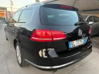 Usata VW Passat 105 CV (77 kW) 2011 Nero Station wagon