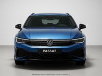 Usata VW Passat Style 272 CV (200 kW) 2025 Blu Station wagon