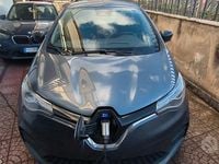 Usata Renault Zoe Zen 100 kW (136 CV) 2021 Grigio Utilitaria