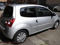Usata Renault Twingo 75 CV (55 kW) 2013 Argento metallizzato Utilitaria