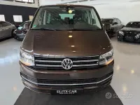 Usata VW Multivan Highline 204 CV (150 kW) 2017 Marrone Monovolume