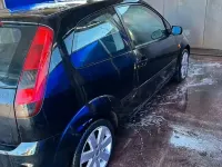Second-hand Ford Fiesta 73 CP (53 kW) 2008 Negru Hatchback
