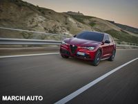 Usata Alfa Romeo Stelvio Sprint 209 CV (153 kW) 2023 Rosso SUV