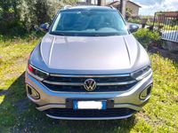 Usata VW T-Roc 150 CV (110 kW) 2023 Grigio SUV