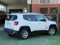Usata Jeep Renegade Limited 140 CV (102 kW) 2015 Bianco SUV
