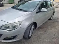 Usata Opel Astra Sport 131 CV (96 kW) 2013 Grigio Station wagon