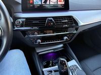Begagnad BMW 518 Luxury Line 136 HK (100 kW) 2020 Svart Sedan